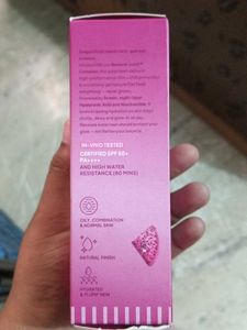 Dot &amp; Key Dragon Fruit Bounce Sunscreen SPF 50+