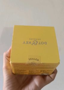 Dot &amp; Key Super Bright Moisturizer
