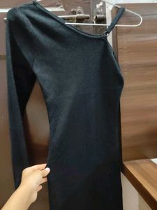 mini black dress