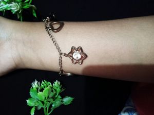 Combo Of Beautiful Bracelet With 2 Earrings 💖