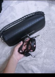 Classy Balck Hand Bag