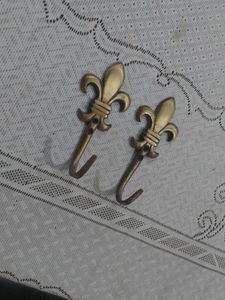 Fleur-de-lis antique brass Wall Hooks