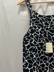 Stylish Black &amp; White Animal Print Jumpsuit