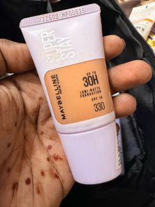 Maybelline Super Stay Foundation shade 330