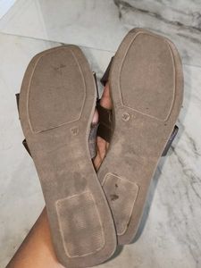 Stylish Women's Slides - Comfortable &amp; Chic
