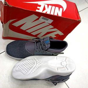 Nike INCURSION SHOES Fixed Price