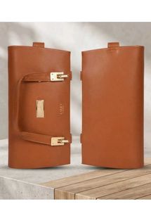 clutch bag