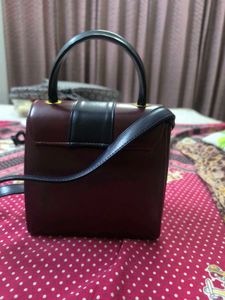 Chic Maroon &amp; Navy Handbag