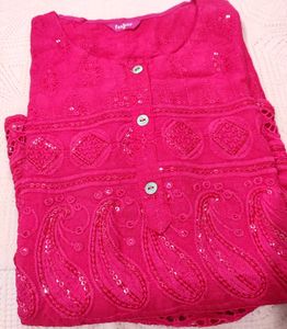 Vibrant  Embroidered Kurta🌸