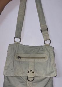 Stylish denim Crossbody/sling Bag