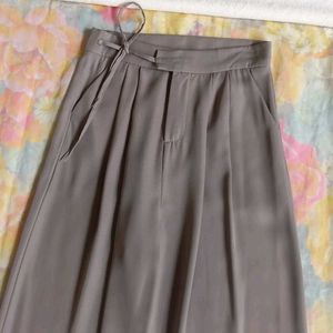 Stylish Grey Trousers