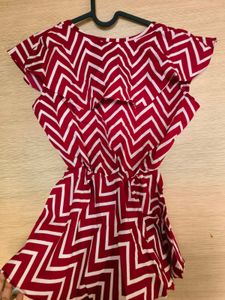 Hypnotic Print Top 🛟
