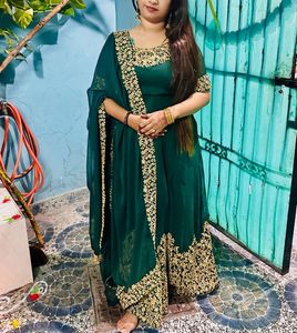 Elegant Green Ethnic Gown