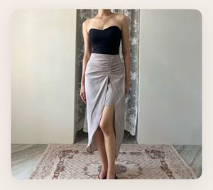 ruched slit skirt