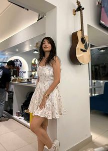 Cute Floral Print flowy Dress