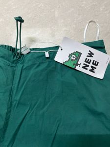 NEWME Green Cargo Pants