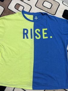 Two-Tone "RISE" Graphic T-Shirt