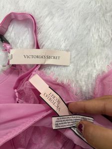 Victoria's Secret Pink Lace Bra