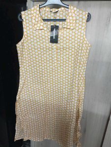sleevless Yellow Polka Dot kurta