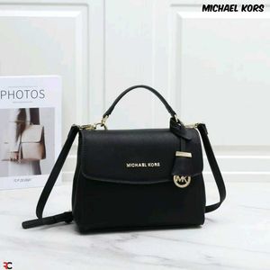 MICHAEL KORS* *AVA MEDIUM CROSSBODY BAG*