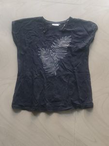 Leaf Print T-Shirt