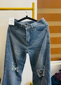 Distressed Light Wash Jeans women jean pants shein