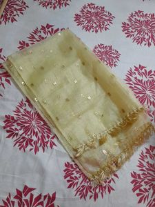 Elegant dress for girls