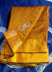 Elegant golden Yellow Embroidered Saree✨💛⚜️