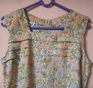 Floral Sleeveless Midi Dress