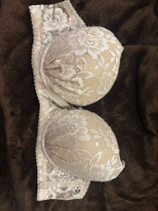 Lace Padded Strapless Bra