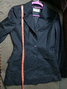 Elegant Mirelle Smart Blazer