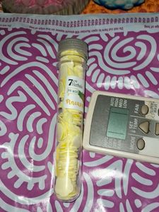 7 en Herbals Pineapple paper soap