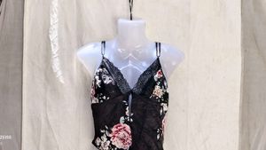I. Floral Print Camisole Top