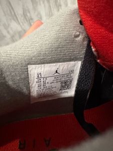 Nike Air Jordan 4 Retro Bred