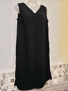 Classic Black V-Neck Midi Dress