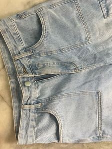 Savana Light Wash Wide Leg Cargo Jeans