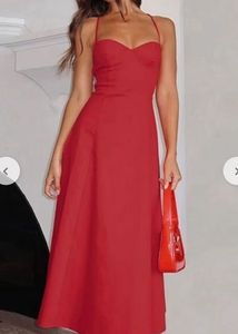 Backless Red Midi Dress🌶️