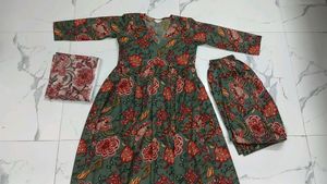 Beautiful Ethnic 3 piece Kurta Set