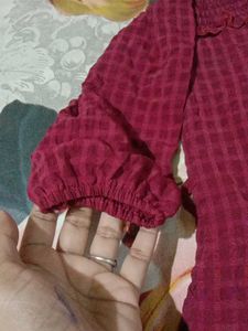 Maroon Textured Puff Sleeve Top
