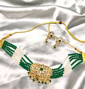 Emerald and Pearl Beaded Choker Set
