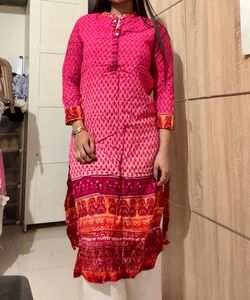Vibrant Pink Printed Kurta