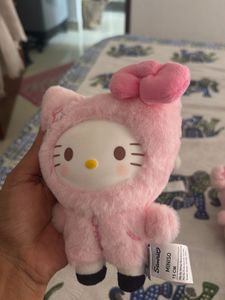 Cute Pink Hello Kitty Plush Toy