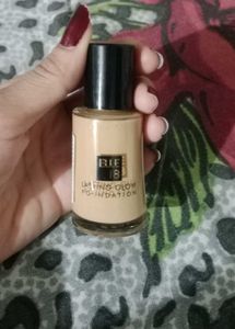 EllE 18 Lasting Glow Foundation