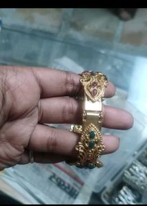 Gold Plated Kundan Bangles
