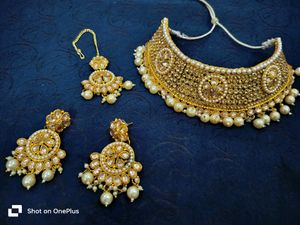 Bridal Jewellery  Necklace Set with Tikka Earrings