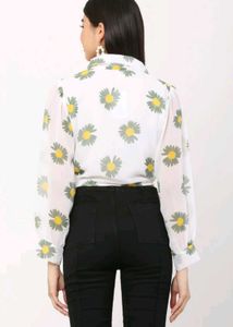 Daisy Print see through crop shirt