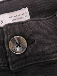 Black Wide LeggedJeans(Bershka)(EUR34)(UK02)(26)High Waist