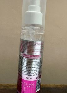 Dabur Gulabari Rose Glow Face Cleanser