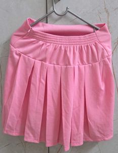 Pink Pleated skirt with safety short