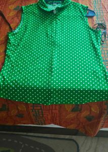 Green Polka Dot Sleeveless Zip Top
